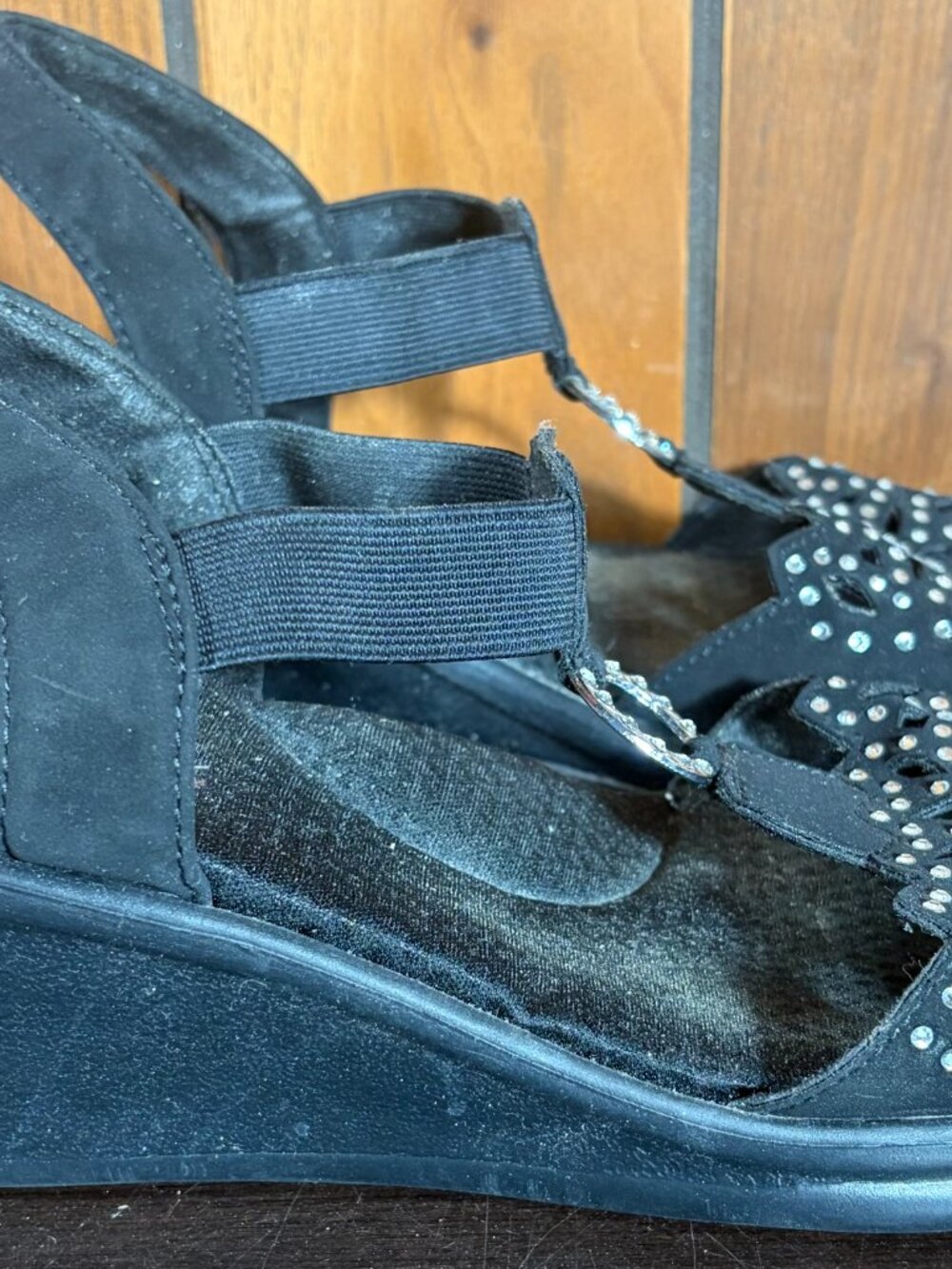 Skechers Sandals Women Sz 10 Black Cali Rumblers Queen B Bling Wedge Slingback - Picture 3 of 9